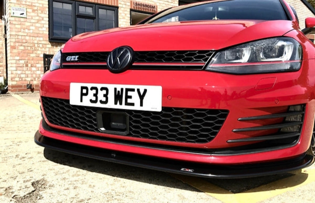 Volkswagen Golf MK7 GTI/GTD V1 Front Splitter